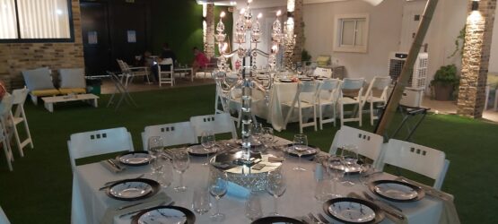 השכרת כלי אוכל לאירוע - אדרי אירועים